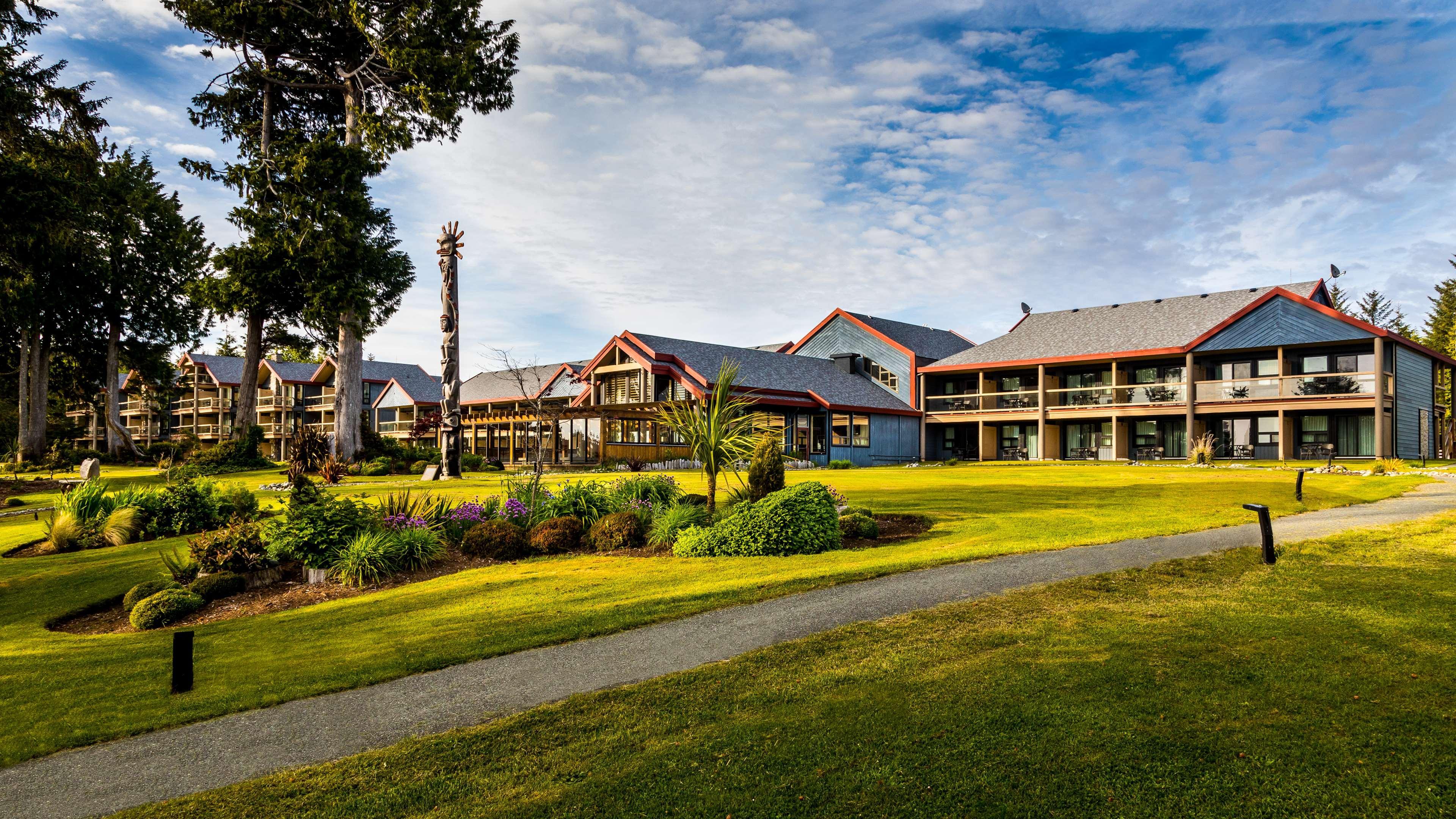 Best Western Plus Tin Wis Resort Tofino Exterior photo